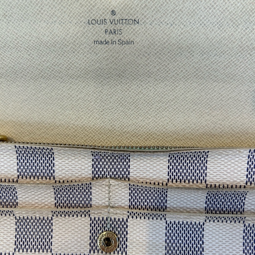 Louis Vuitton Damier Azur Sarah Wallet - Picture 7 of 13